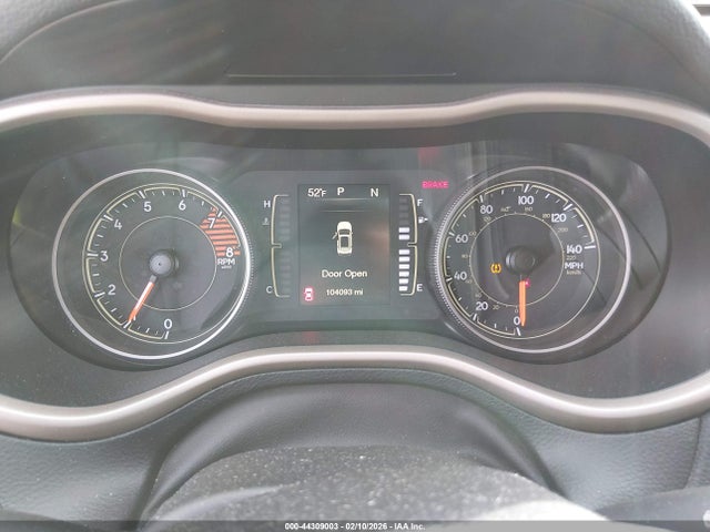 1C4PJLCSXHW549613 Jeep Cherokee Latitude Fwd