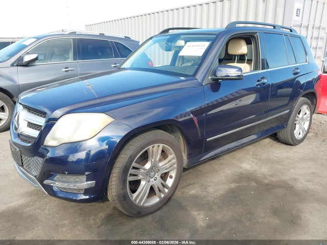 WDCGG5HB7FG392823 Mercedes-Benz GLK 350