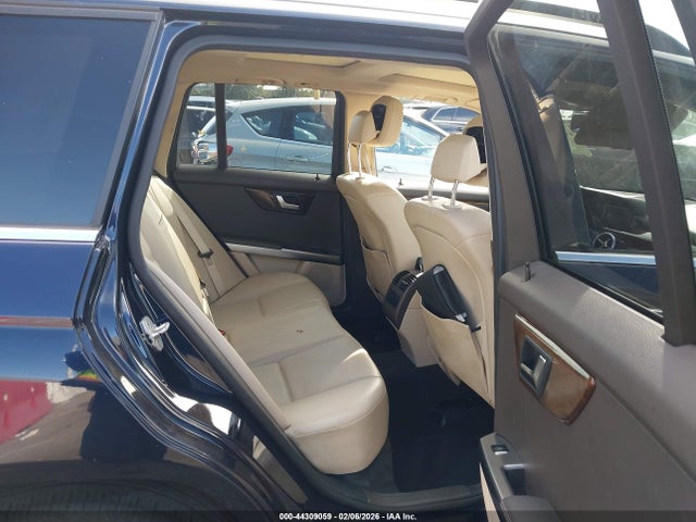 WDCGG5HB7FG392823 Mercedes-Benz GLK 350