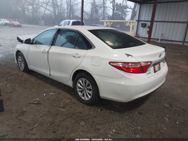 Toyota CAMRY LE 2016 4T4BF1FK7GR550323 Image 3