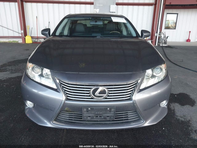 2014 Lexus Es 350 მანქანა იყიდება აუქციონზე, vin: JTHBK1GG6E2113280, აუქციონის ნომერი: 44309130