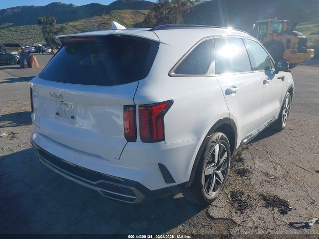 2023 KIA SORENTO 5XYRL4LC6PG187485 Photo 3