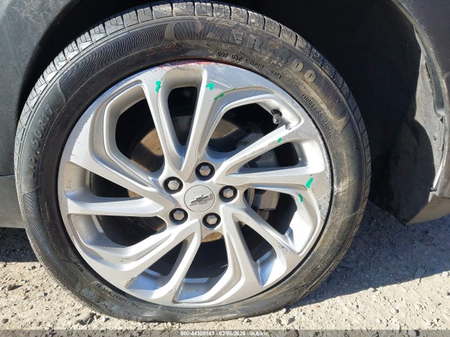 1G1FY6S05P4126983 Chevrolet Bolt Euv Fwd Lt