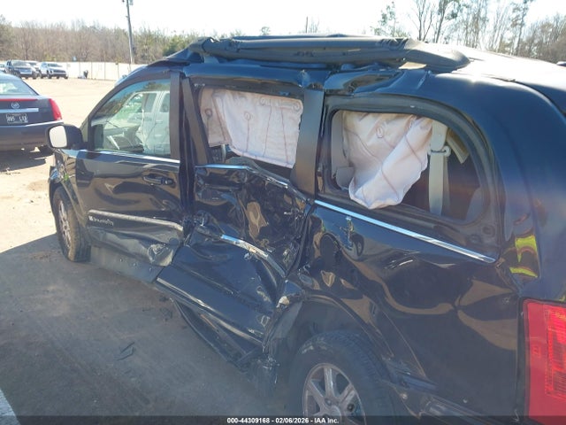 Продажа на аукционе авто 2011 Chrysler Town & Country Touring, vin: 2A4RR5DG3BR694851, номер лота: 44309168