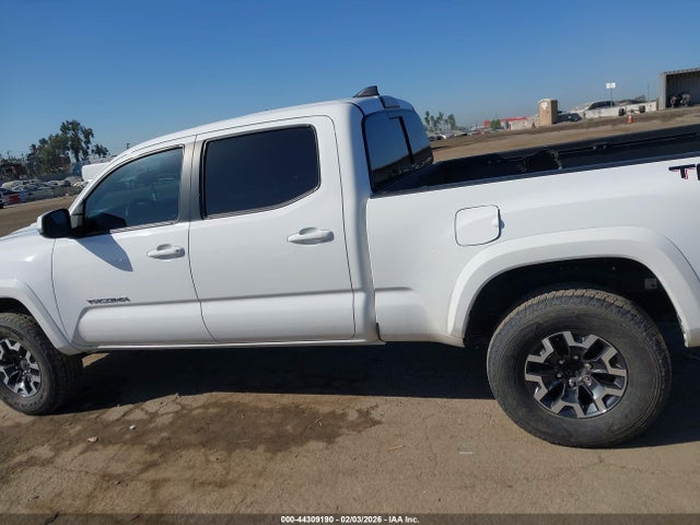 3TMDZ5BN3JM050614 Toyota Tacoma Trd Sport