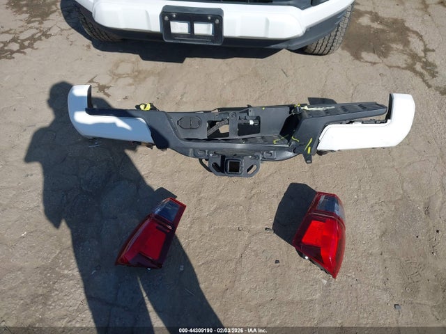 3TMDZ5BN3JM050614 Toyota Tacoma Trd Sport