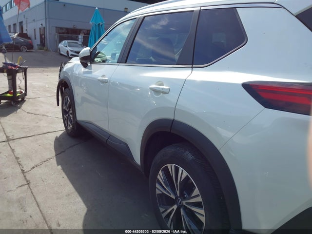 5N1BT3BA5PC866921 Nissan Rogue Sv Fwd