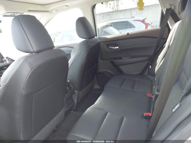5N1BT3BA5PC866921 Nissan Rogue Sv Fwd