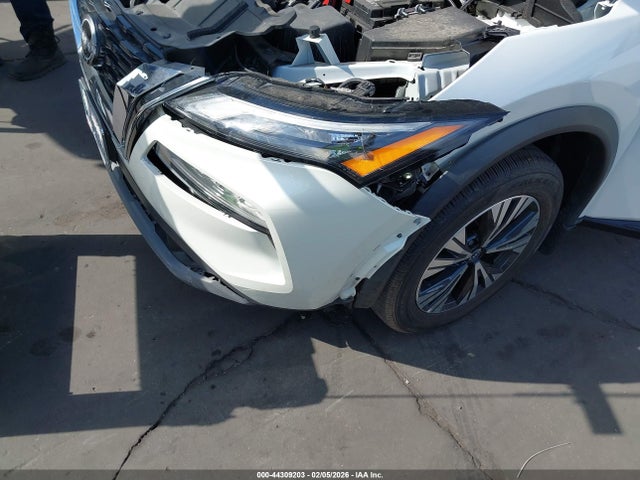 5N1BT3BA5PC866921 Nissan Rogue Sv Fwd