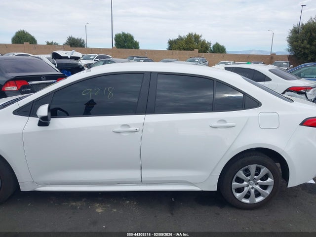 Toyota COROLLA LE 2025 5YFB4MDE3SP344215 Image 14