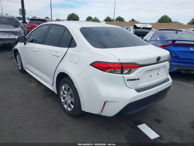 Toyota COROLLA LE 2025 5YFB4MDE3SP344215 Image 3