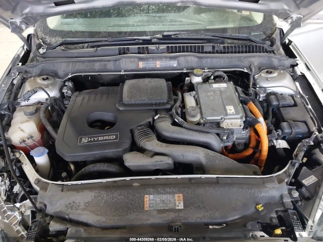 3FA6P0RU9KR257467 Ford Fusion Hybrid Titanium