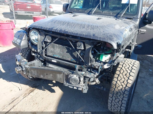 1C4HJXEN6LW169938 Jeep Wrangler Unlimited Sahara 4x4