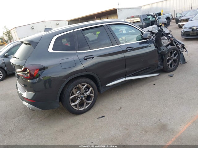 WBX57DP08NN143614 BMW X3 Xdrive30i