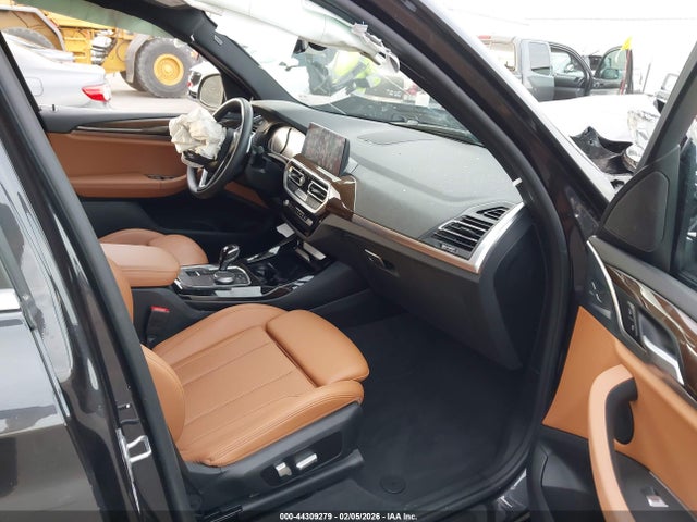 WBX57DP08NN143614 BMW X3 Xdrive30i