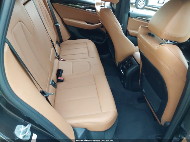 WBX57DP08NN143614 BMW X3 Xdrive30i
