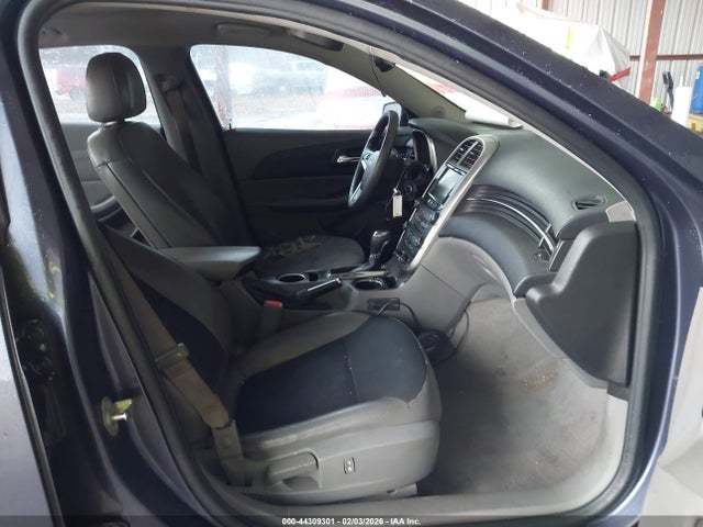 Chevrolet MALIBU 1LT 2015 1G11C5SL4FF139403 Image 5
