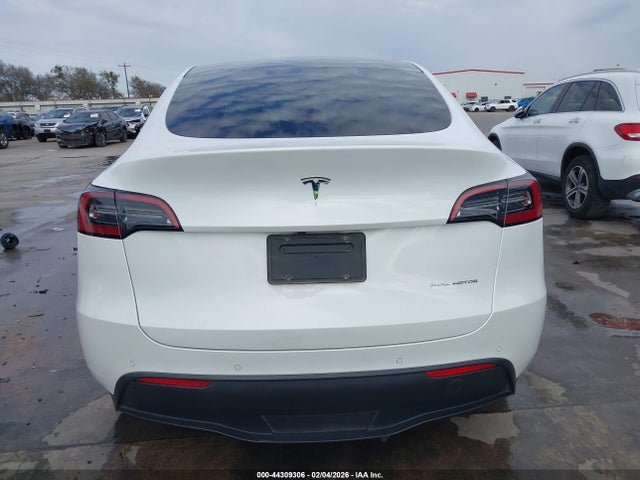 Продажа на аукционе авто 2021 Tesla Model Y Long Range Dual Motor All-wheel Drive, vin: 5YJYGDEE0MF194269, номер лота: 44309306