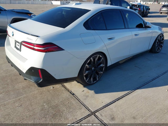 Продажа на аукционе авто 2024 Bmw 530i, vin: WBA43FJ05RCR52950, номер лота: 44309312