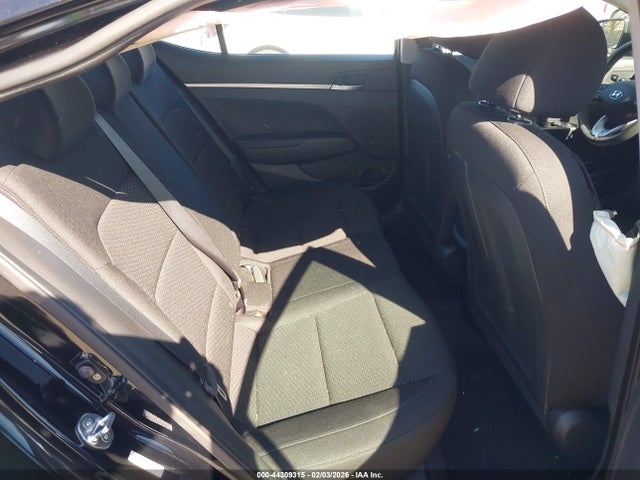 KMHD74LF3KU757597 Hyundai ELANTRA SE