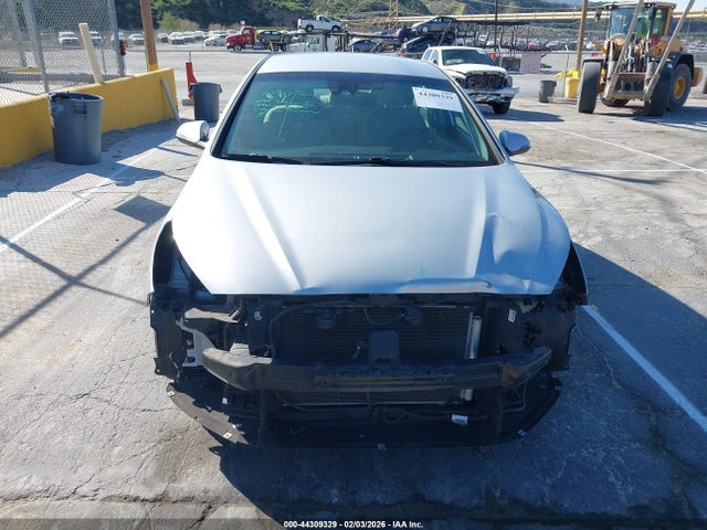 5NPE34AF6JH717188 Hyundai Sonata Sel+