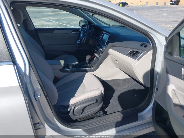 5NPE34AF6JH717188 Hyundai Sonata Sel+