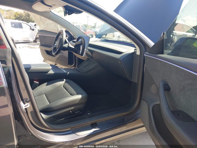 Продажа на аукционе авто 2025 Tesla Model 3 Long Range All-wheel Drive, vin: 5YJ3E1EB7SF910991, номер лота: 44309354