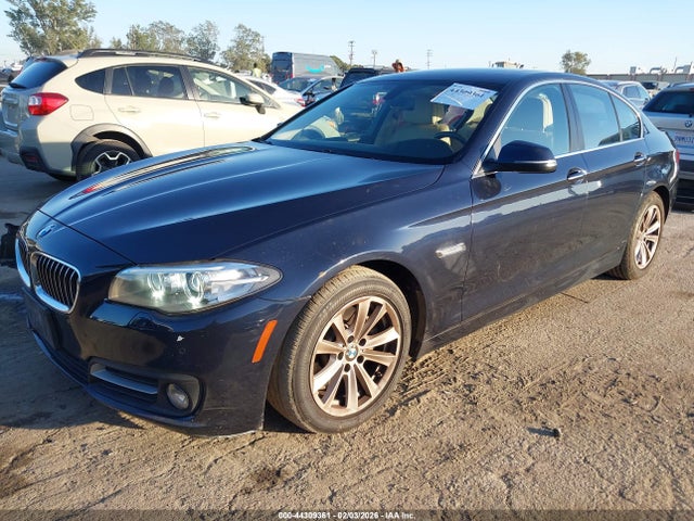 BMW 528I 2015 WBA5A5C57FD520279 Image 2