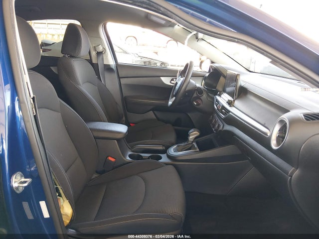 3KPF24ADXPE578864 KIA Forte Lxs