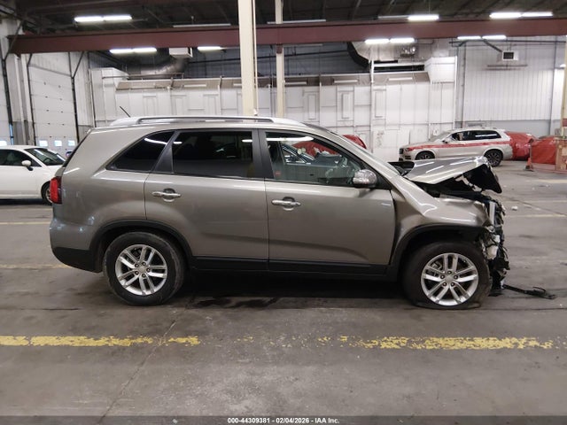 KIA SORENTO LX 2015 5XYKT4A62FG623147 Image 14