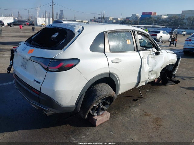 2023 HONDA HR-V 3CZRZ1H55PM714792 Photo 3