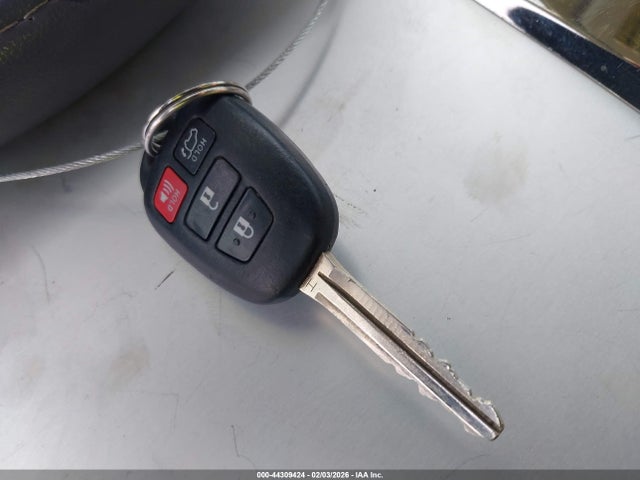 Toyota Rav4 Xle 2015 2T3RFREV3FW365968 Image 11