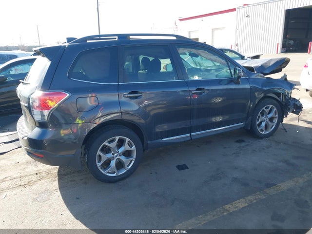 JF2SJAWC4JH452132 Subaru Forester 2.5i Touring