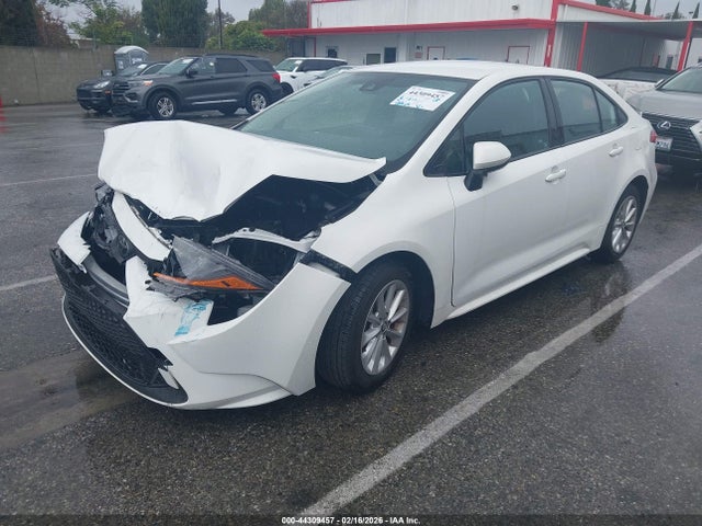 Toyota COROLLA LE 2022 JTDVPMAE2N3024096 Image 2