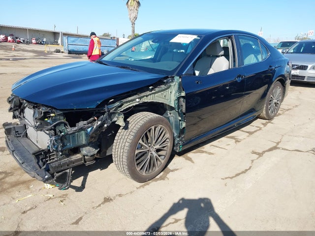 4T1B11HK1KU733408 Toyota CAMRY SE