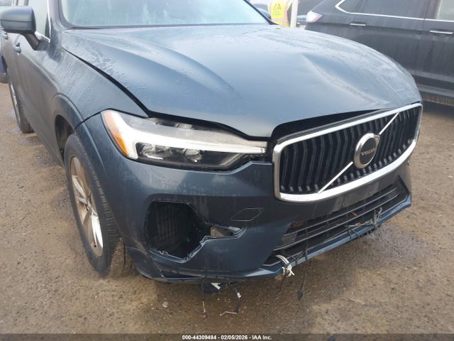 YV4L12RK4N1052739 Volvo Xc60 B5 Momentum