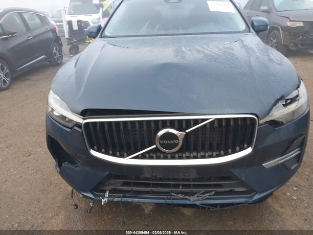 YV4L12RK4N1052739 Volvo Xc60 B5 Momentum