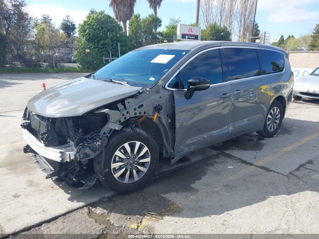 Chrysler Pacifica Hybrid Select 2025 2C4RC1S74SR549739 Image 2