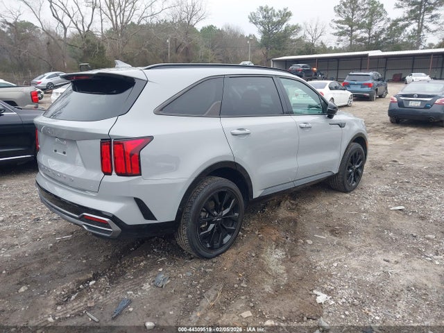 5XYRKDLFXNG145010 KIA SORENTO SX