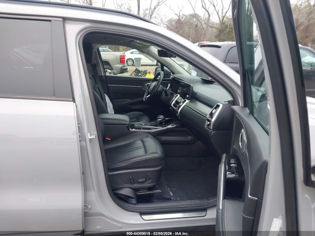 5XYRKDLFXNG145010 KIA SORENTO SX