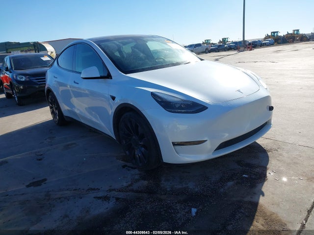 2023 TESLA MODEL Y 7SAYGDEFXPF757909 Photo 0
