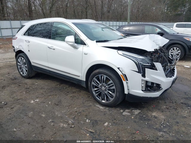 2017 CADILLAC XT5 1GYKNCRSXHZ185076 Photo 0