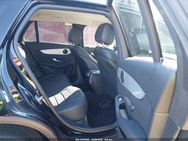 2022 MERCEDES-BENZ GLC 300 W1N0G8DB4NV332838 Photo 7