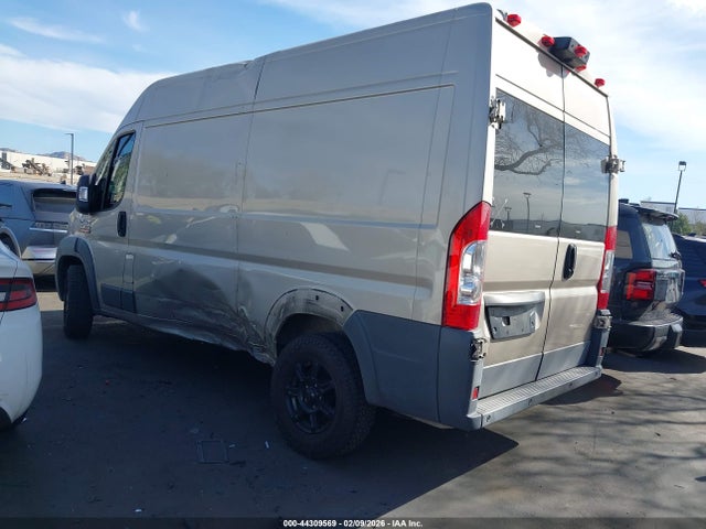 3C6TRVCG9JE124728 RAM Promaster 2500 High Roof 136 Wb