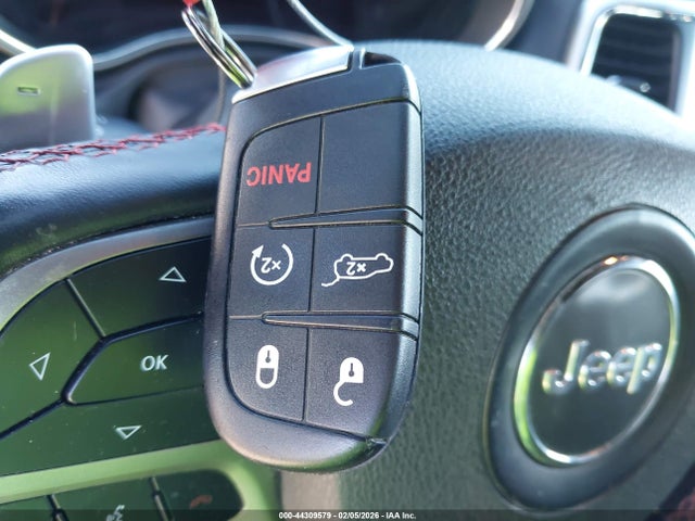 44309579 :رقم المزاد ، 1C4RJFLG7JC204505 vin ، 2018 Jeep Grand Cherokee Trailhawk 4x4 مزاد بيع