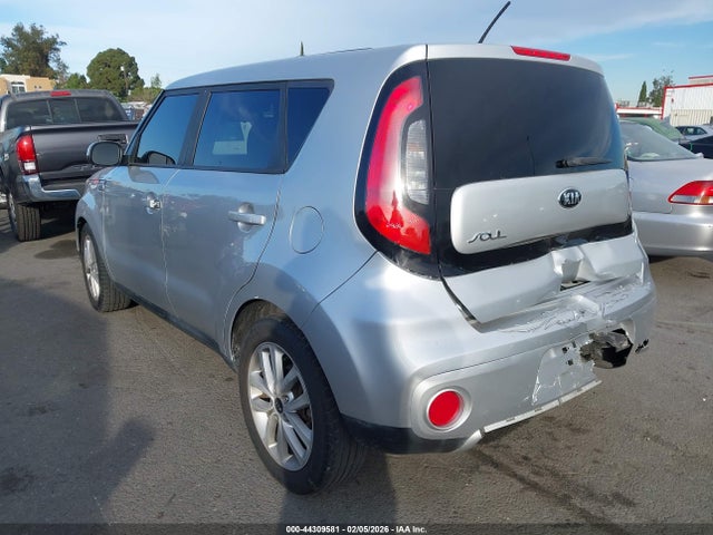 KIA SOUL + 2018 KNDJP3A51J7545242 Image 3