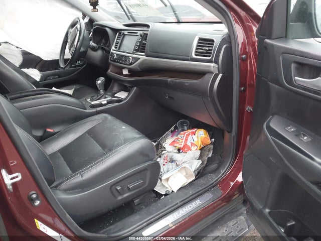 Toyota Highlander Hybrid Limited 2018 5TDDGRFH7JS038239 Image 5