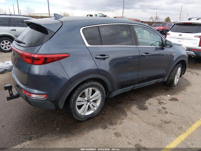 2018 KIA SPORTAGE KNDPMCAC9J7319757 Photo 3