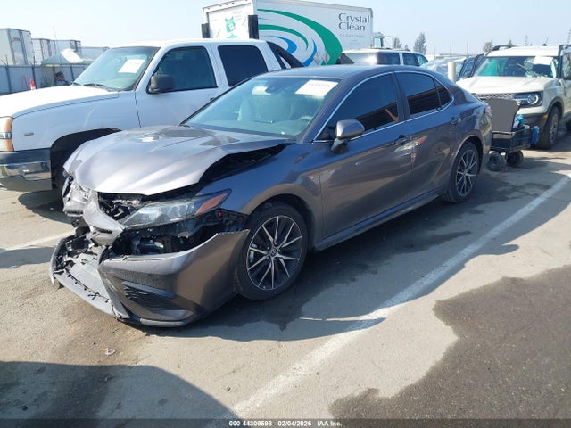 4T1G11AK1NU644197 Toyota CAMRY SE