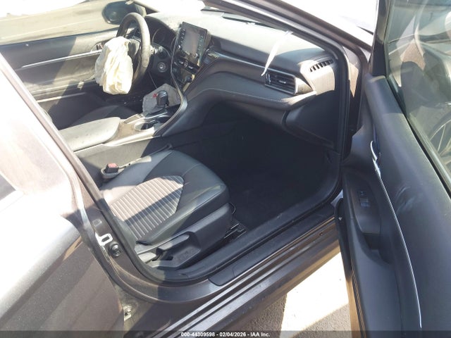 4T1G11AK1NU644197 Toyota CAMRY SE